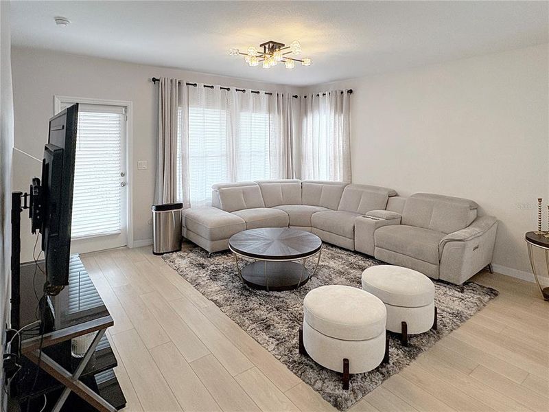 Furnished interior view inside a new home in , Haines City (Image 13).