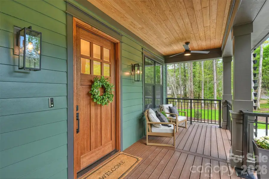 Exterior details and patio area of a home in , Charlotte (Image 4).