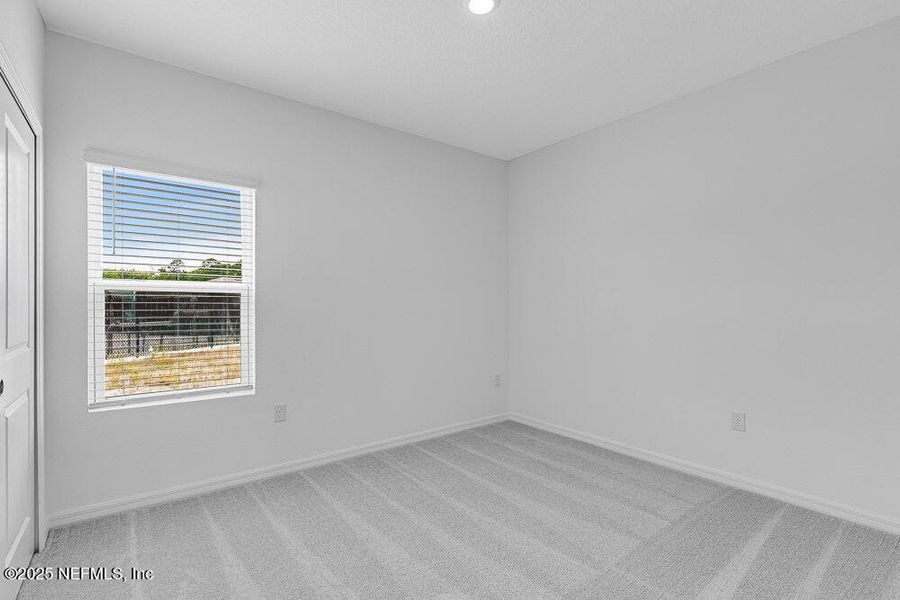 Spacious, unfurnished interior of a new home in Coopers Meadow, Jacksonville (Image 23).
