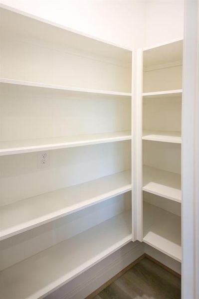 HUGE WALK-IN PANTRY