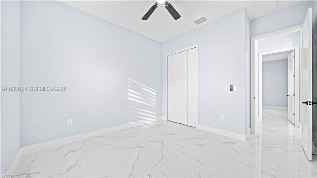 Spacious, unfurnished interior of a new home in , Lehigh Acres (Image 38).