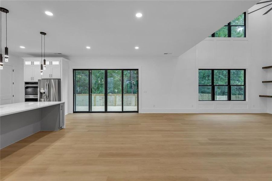 Spacious, unfurnished interior of a new home in , Snellville (Image 56). Spacious, unfurnished interior of a new home in , Snellville (Image 56).