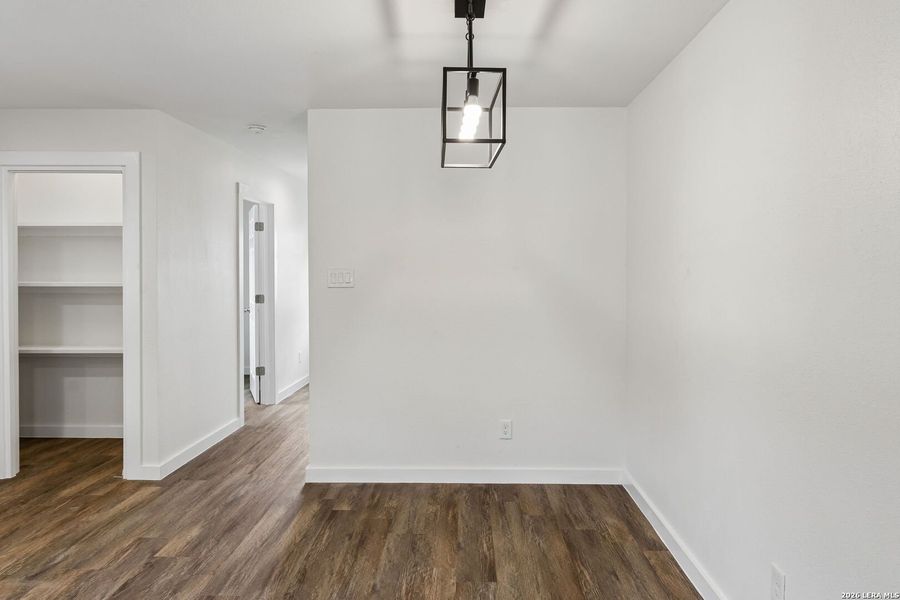 Spacious, unfurnished interior of a new home in , San Antonio (Image 10).