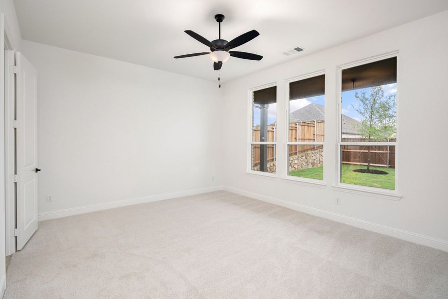 Spacious, unfurnished interior of a new home in Legacy Hills, Celina (Image 27).