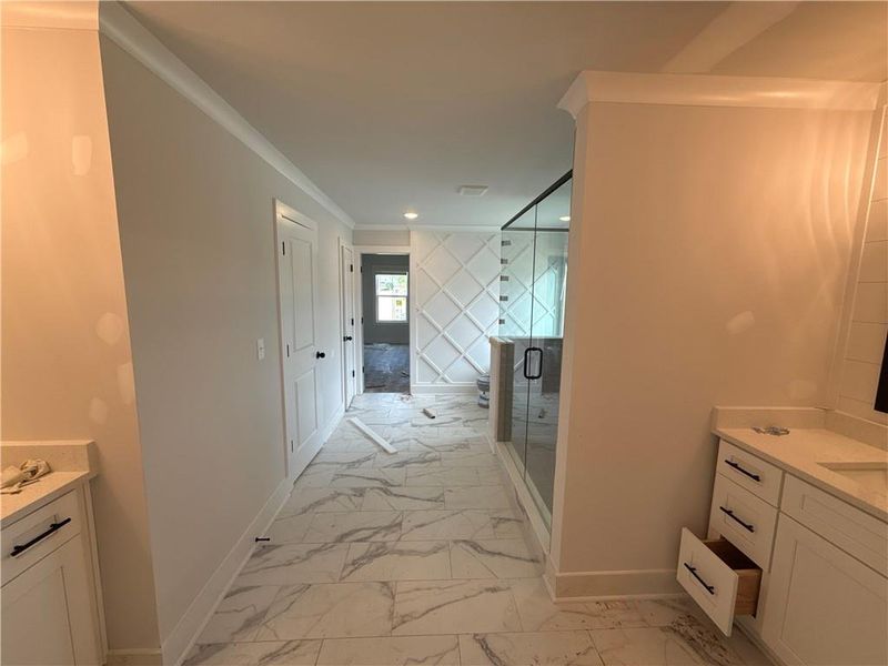 Image 75 of a home in .