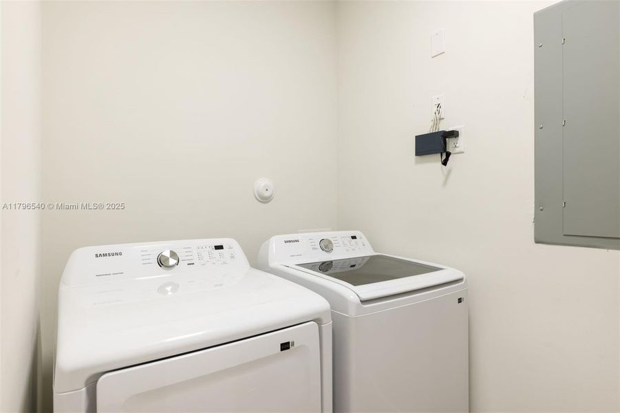Furnished interior view inside a new home in , Miami (Image 31).