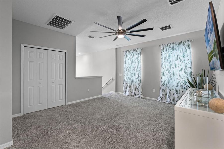 Image 31 of a home in .