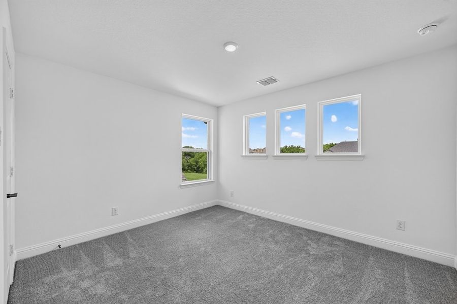 Spacious, unfurnished interior of a new home in Highland Lakes, McKinney (Image 21). Spacious, unfurnished interior of a new home in Highland Lakes, McKinney (Image 21).