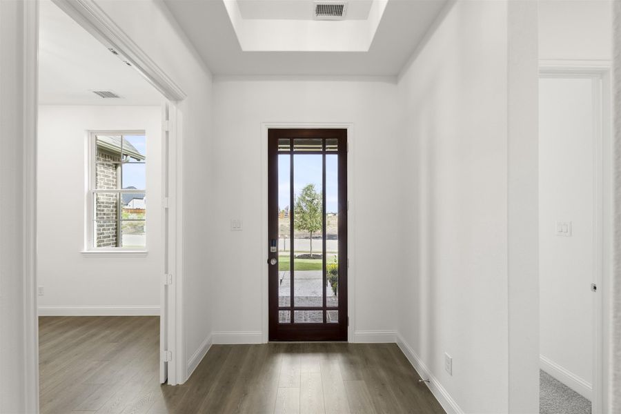 Representative unfurnished interior of a home built from the Elizabeth - 60 ft Home Site by Rockwell Homes in Nelson Lake Estates, Rockwall (Image 42). Representative unfurnished interior of a home built from the Elizabeth - 60 ft Home Site by Rockwell Homes in Nelson Lake Estates, Rockwall (Image 42).