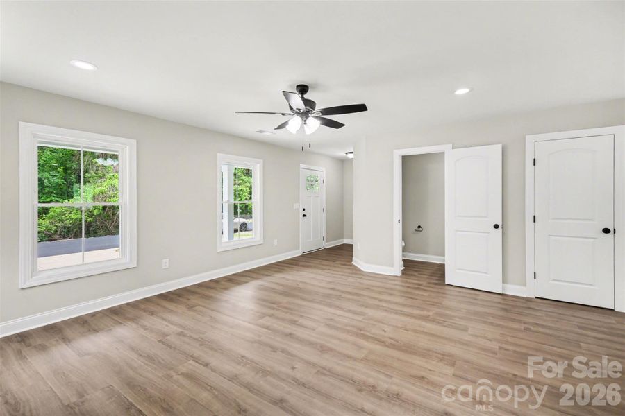 Spacious, unfurnished interior of a new home in , Kannapolis (Image 19).