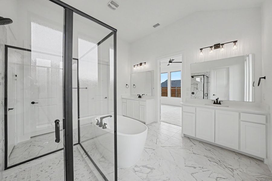 Furnished interior view inside a new home in Aster Park, McKinney (Image 11).