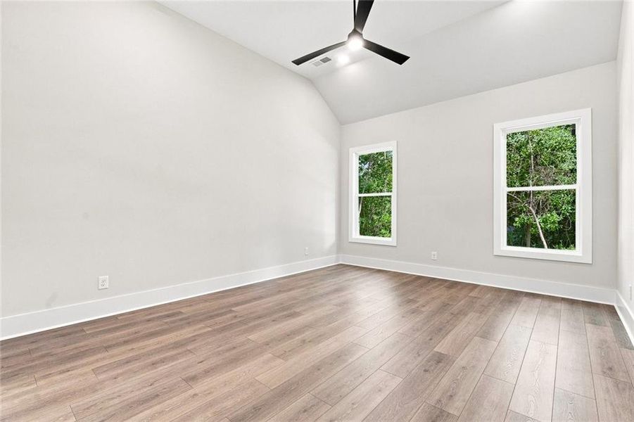 Spacious, unfurnished interior of a new home in , Marietta (Image 22).