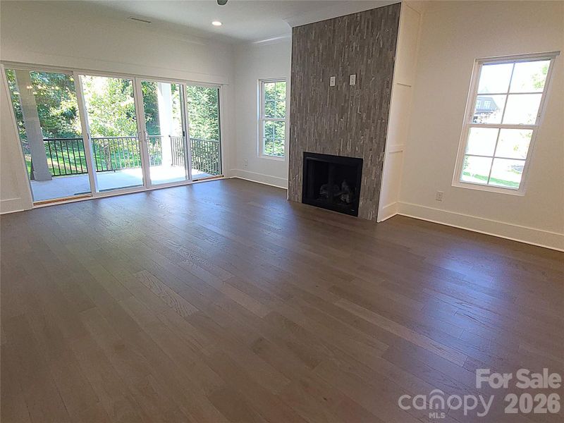 Spacious, unfurnished interior of a new home in , Hickory (Image 34).