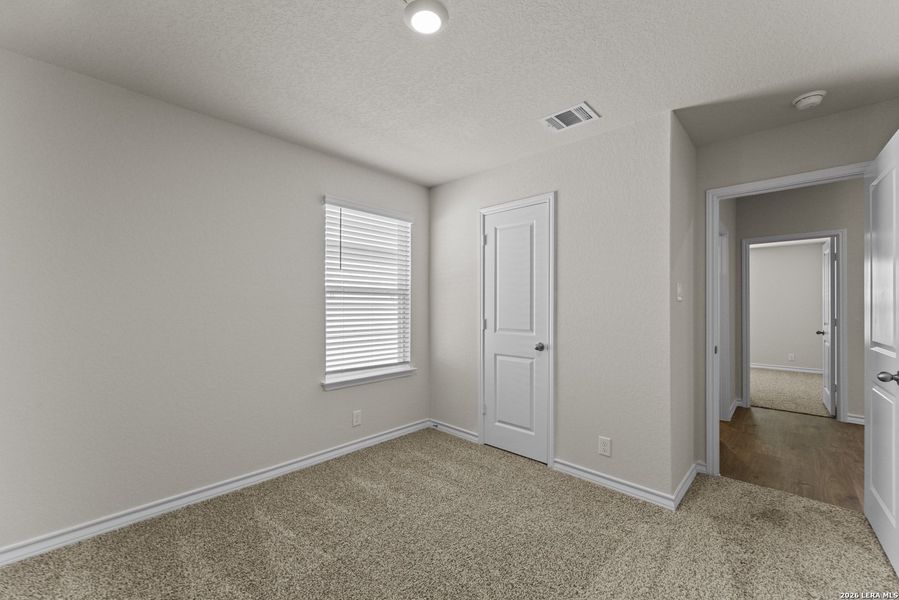 Spacious, unfurnished interior of a new home in Brookstone Creek, San Antonio (Image 12).