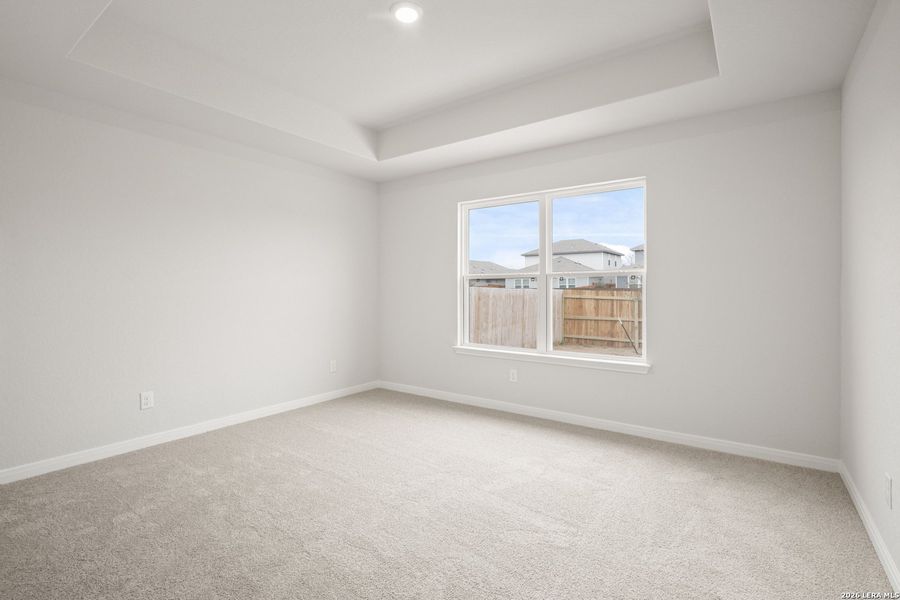 Spacious, unfurnished interior of a new home in Abbott Place, St. Hedwig (Image 26).