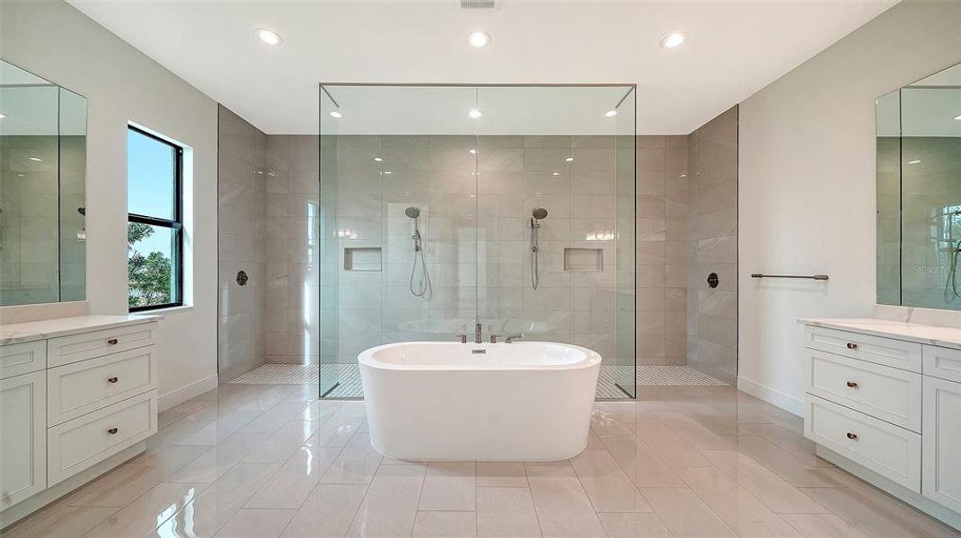 Furnished interior view inside a new home in Tideline, Bradenton (Image 6).