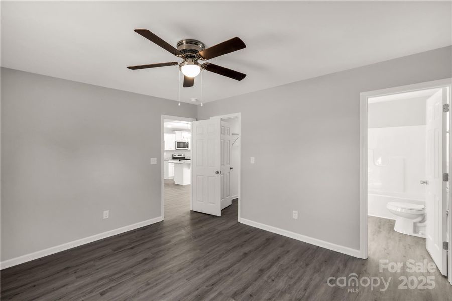 Spacious, unfurnished interior of a new home in , Rock Hill (Image 10).
