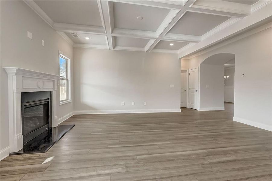 Spacious, unfurnished interior of a new home in Summerlin, Winder (Image 36).