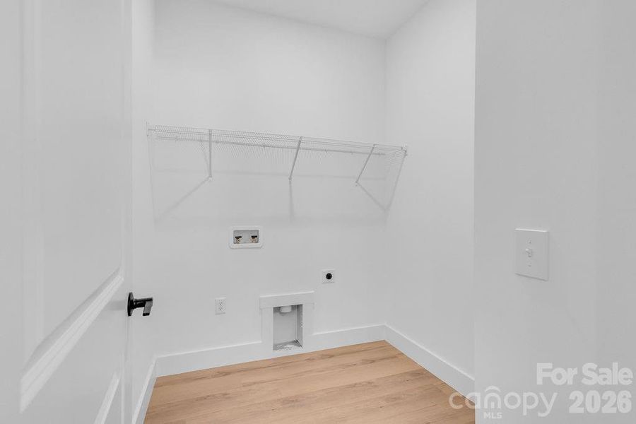 Spacious, unfurnished interior of a new home in , Gastonia (Image 14).