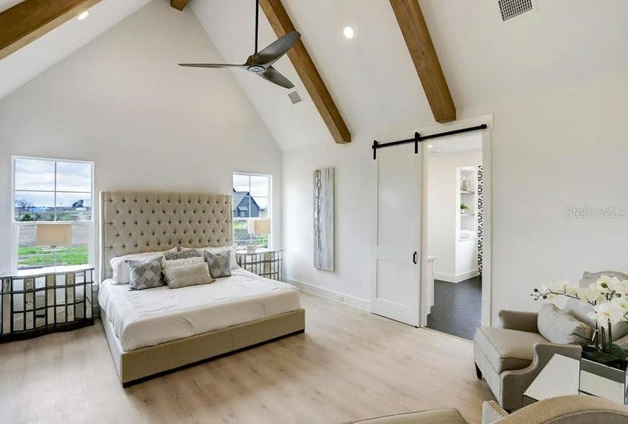 Furnished interior view inside a new home in , Orlando (Image 4).