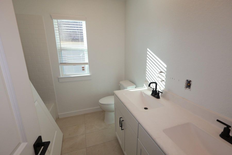 Hall bath - still under construction! Hall bath - still under construction!