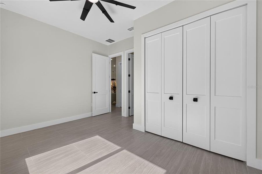 Spacious, unfurnished interior of a new home in , Port Charlotte (Image 21).
