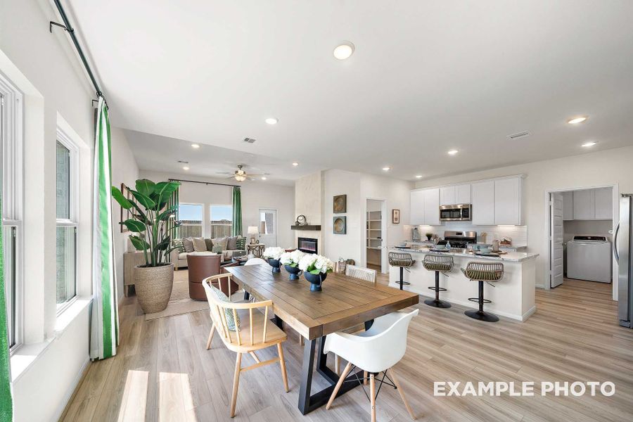 Representative furnished interior of a home built from the The Tierra with 3-Car Garage by Davidson Homes LLC in River Ranch Meadows, Dayton (Image 9).