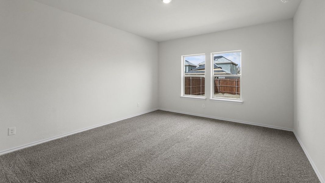 Representative unfurnished interior of a home built from the Hanna by D.R. Horton in Wildwood, Royse City (Image 10).