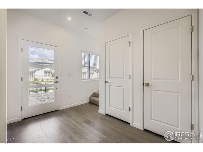 Entry (level 1) Entry (level 1)