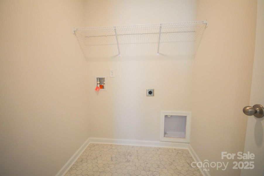 Spacious, unfurnished interior of a new home in Valleywood Farms, Waynesville (Image 35). Spacious, unfurnished interior of a new home in Valleywood Farms, Waynesville (Image 35).