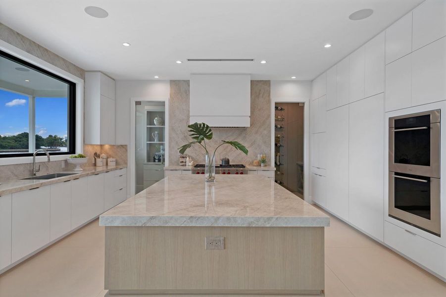 Furnished interior view inside a new home in , Fort Lauderdale (Image 8).