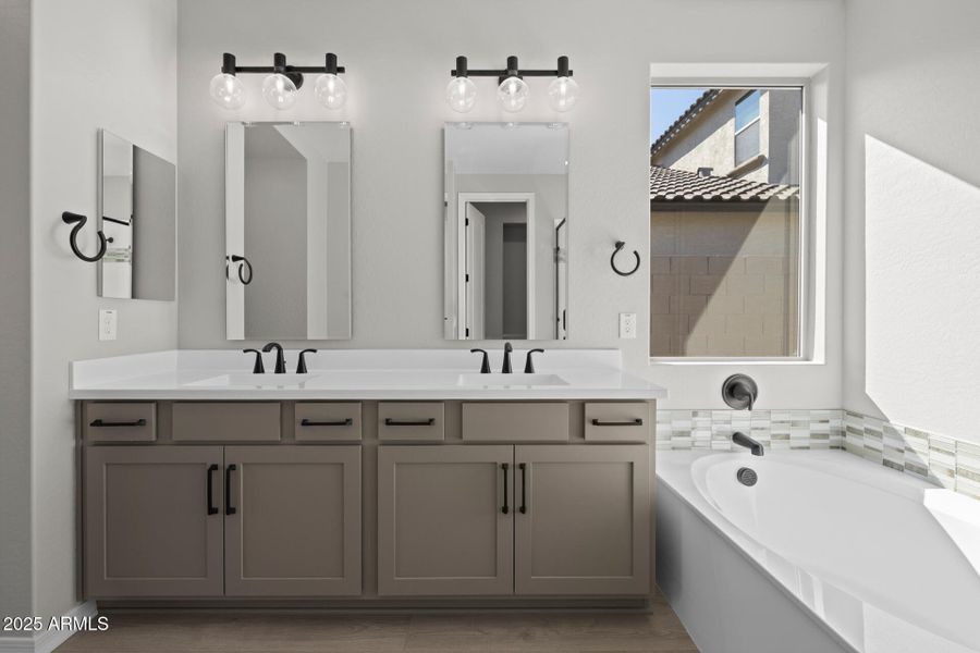 21)PRIMARY BATH 21)PRIMARY BATH