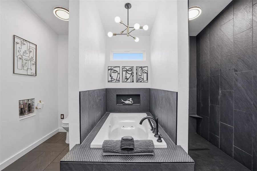 Furnished interior view inside a new home in , Granbury (Image 9).