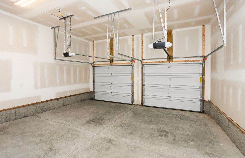 Spacious, unfurnished interior of a new home in Durham Farms, Hendersonville (Image 23). Spacious, unfurnished interior of a new home in Durham Farms, Hendersonville (Image 23).