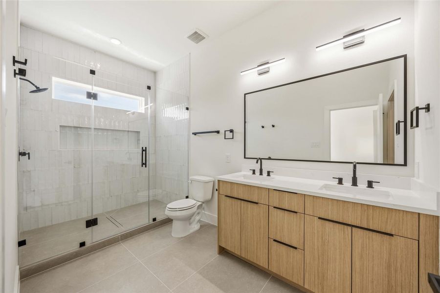 Primary bath