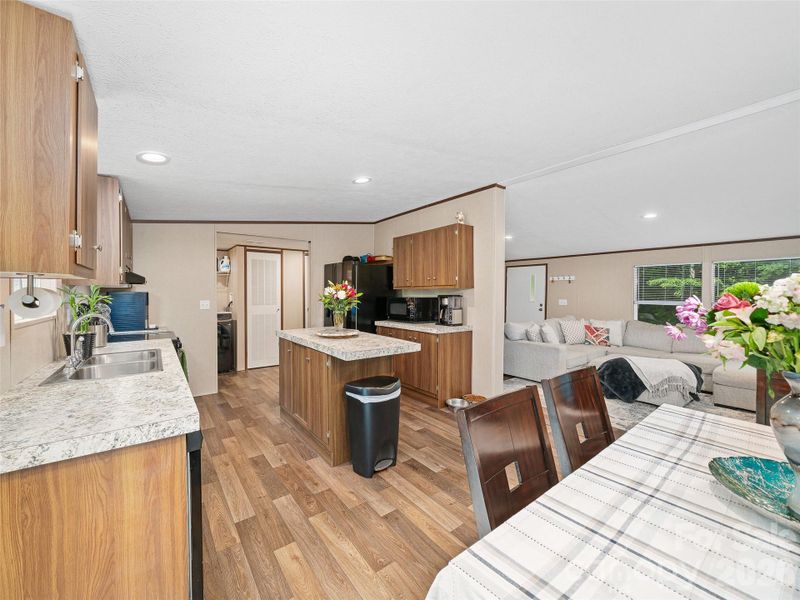 Furnished interior view inside a new home in , Marion (Image 12).