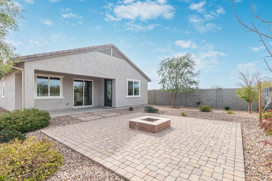 Representative exterior details of a home built from the Plan 3512 by Scott Communities in The Views at Rancho Cabrillo, Peoria (Image 3).