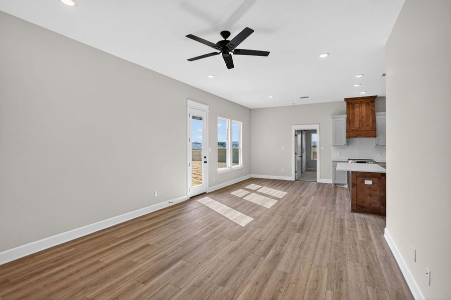 Spacious, unfurnished interior of a new home in , Snook (Image 14).