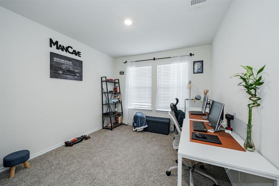 Furnished interior view inside a new home in , Crandall (Image 23).