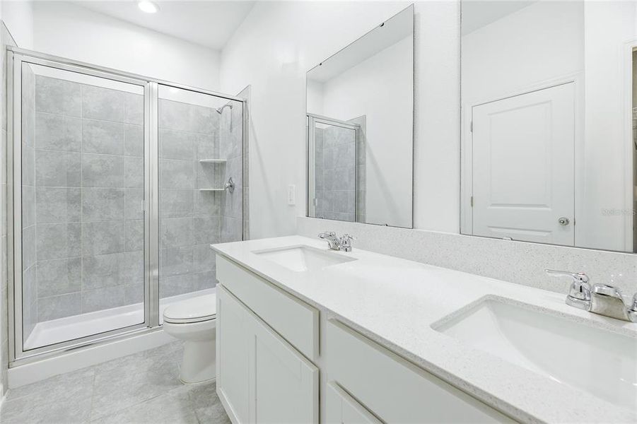 Furnished interior view inside a new home in Peace Creek Reserve, Winter Haven (Image 6).