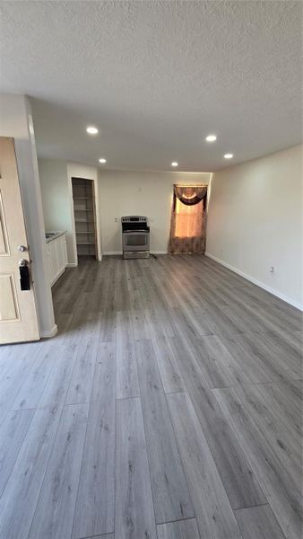 Spacious, unfurnished interior of a new home in , Cleveland (Image 9).