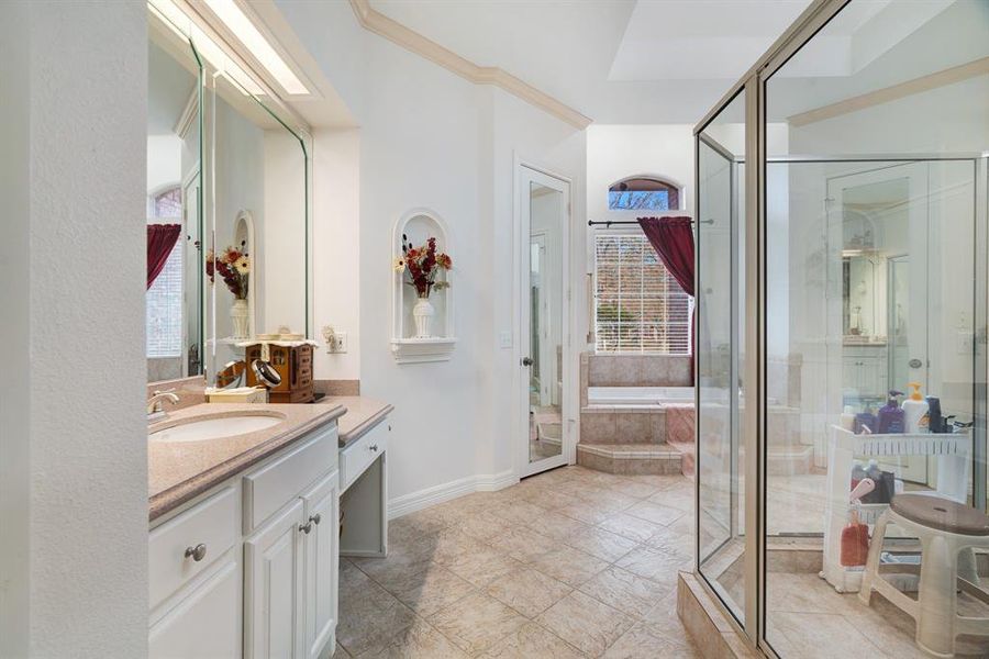 Furnished interior view inside a new home in , Powderly (Image 23).