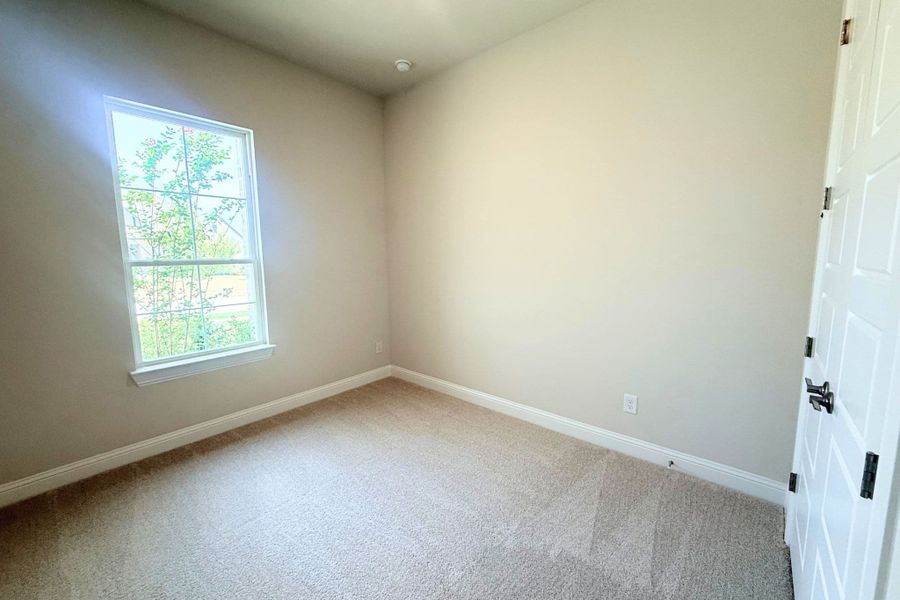 Spacious, unfurnished interior of a new home in Polo Ridge, Mesquite (Image 14). Spacious, unfurnished interior of a new home in Polo Ridge, Mesquite (Image 14).