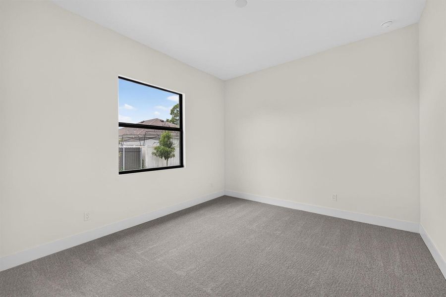 22-web-or-mls-3A5A0201
