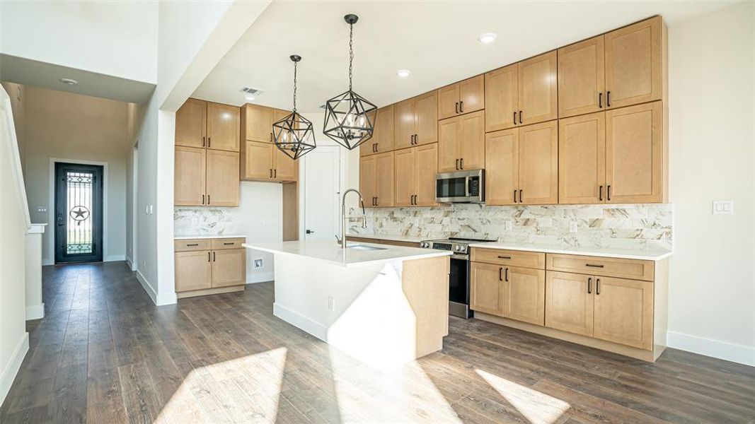Furnished interior view inside a new home in , Granbury (Image 5).