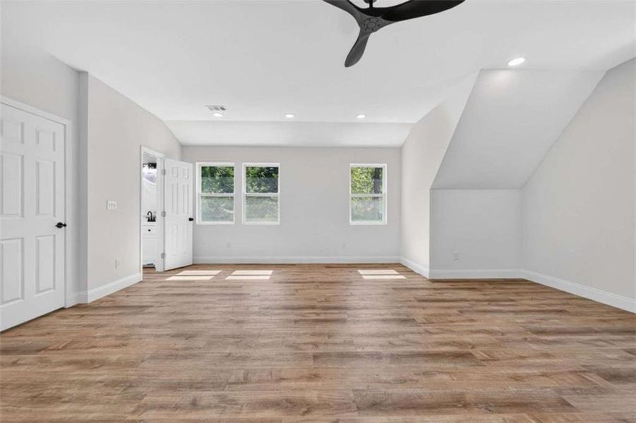 Spacious, unfurnished interior of a new home in , Oxford (Image 37). Spacious, unfurnished interior of a new home in , Oxford (Image 37).