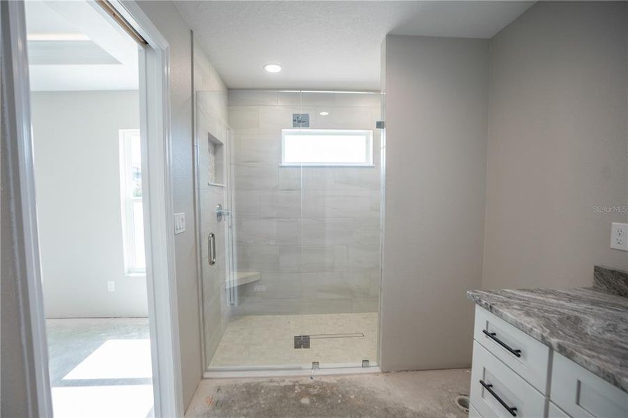 Image 34 of a home in .