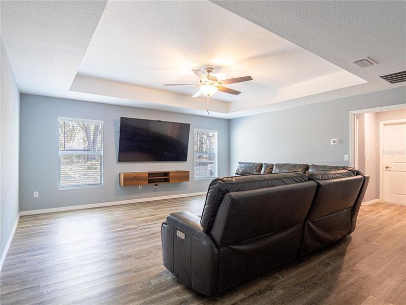 Furnished interior view inside a new home in , Dunnellon (Image 17).