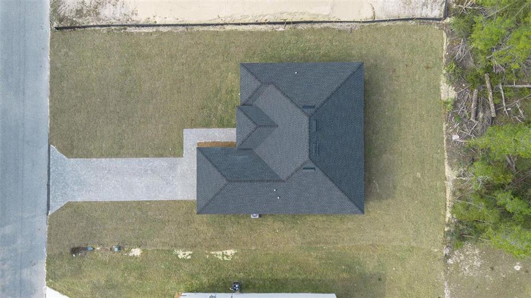 Image 28 of a home in .