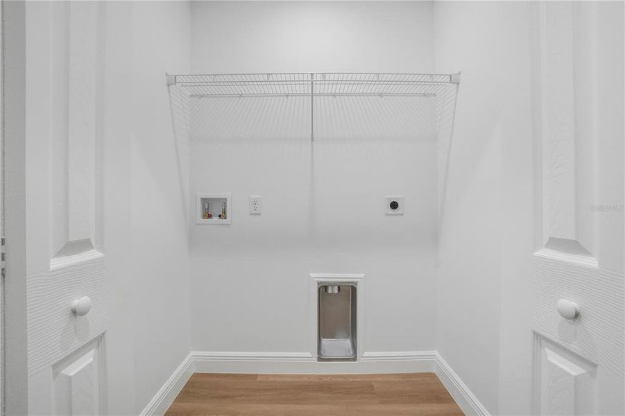 Spacious, unfurnished interior of a new home in , Deltona (Image 21).